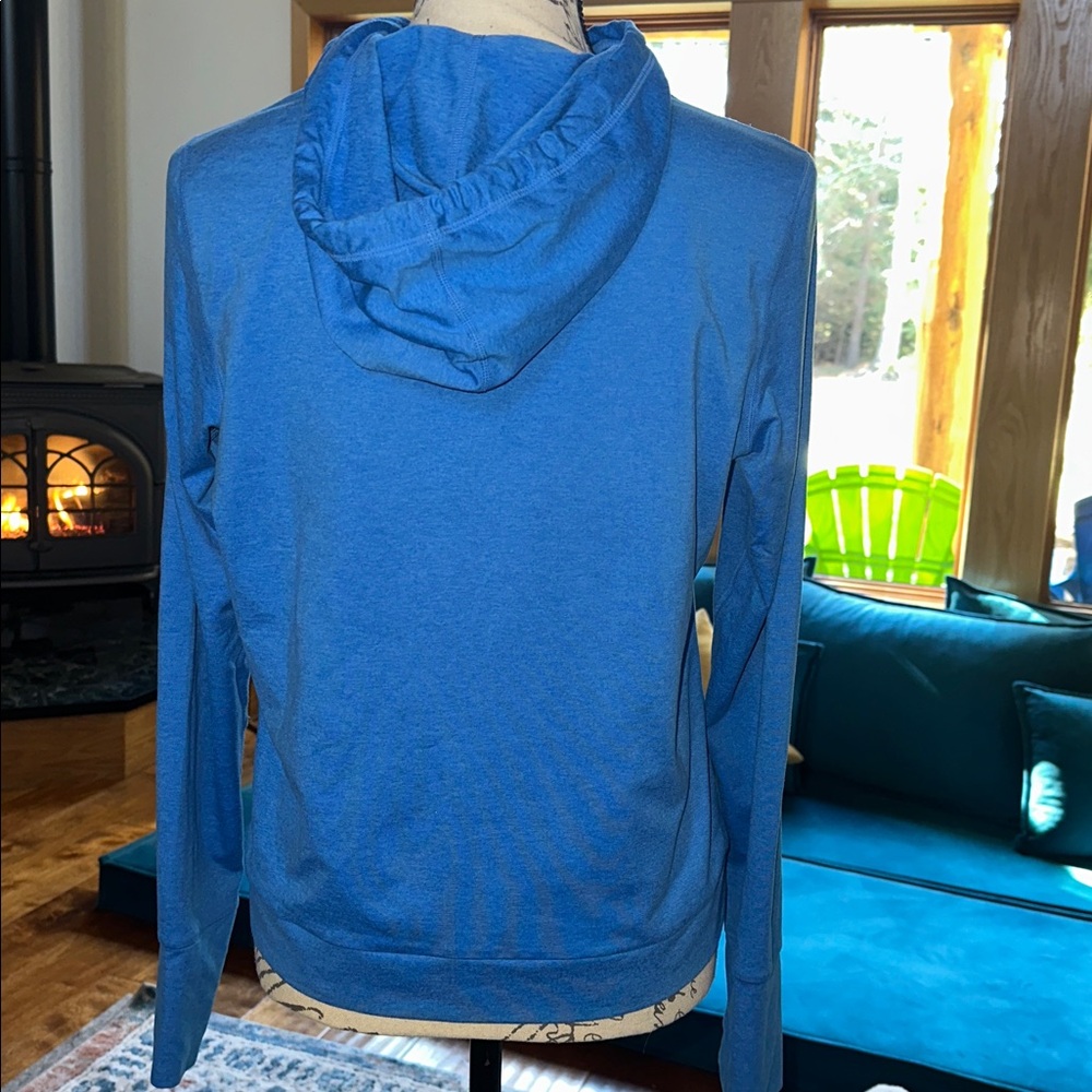 Vuori Blue Women's Hoodie Pullover - Picture 4 of 4